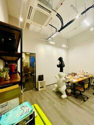 Ct Hub (D12), Office #563775171